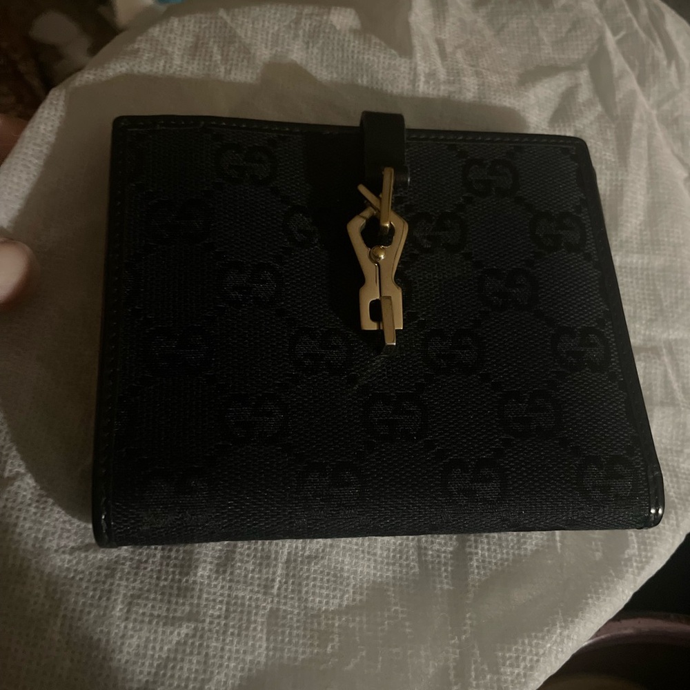 Gucci Black Wallet with Gold Accent EUC - Picture 10 of 11